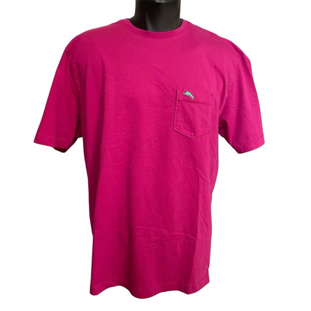 Tommy Bahama Relax Men’s Medium 100% Pima Cotton Very Berry EUC Pocket Logo‎